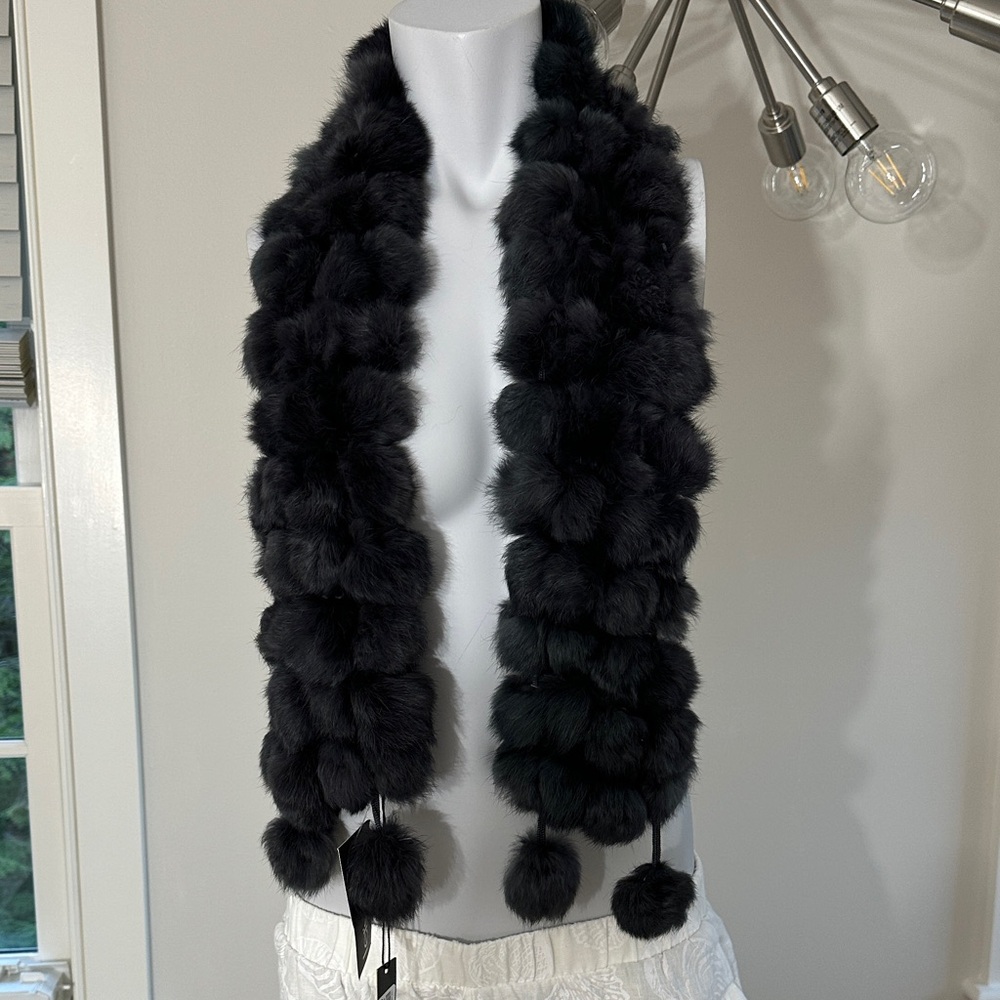 Pom Pom Grey Fur NWT scarf - Coney Fur